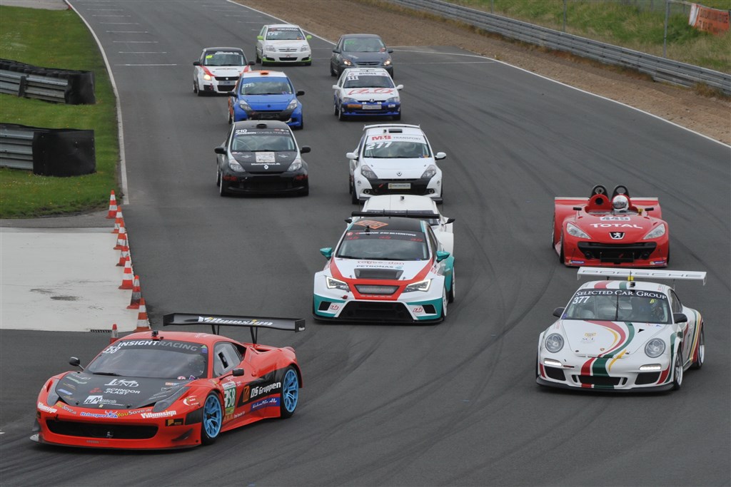 Insight Racings Ferrari 458 vandt premieren i Danish Endurance Championship på Ring Djursland.
(Foto: Morten Alstrup)
